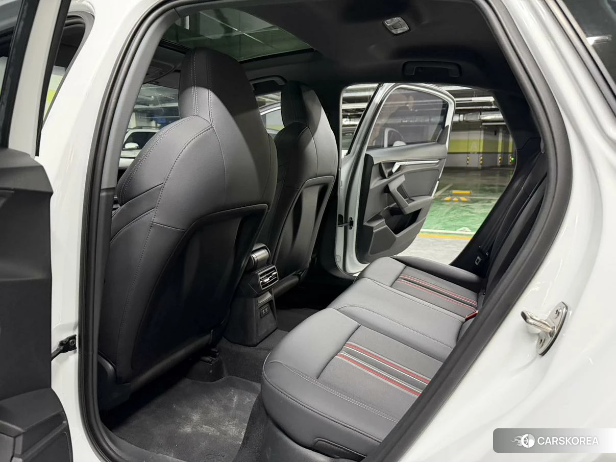 Audi A3 2023 Белый из Китая, фото 6