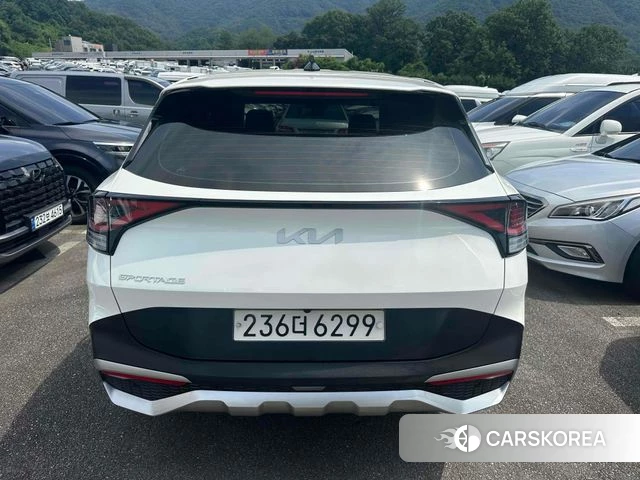 Kia Sportage 5th Generation 2022 Белый из Кореи, фото 6