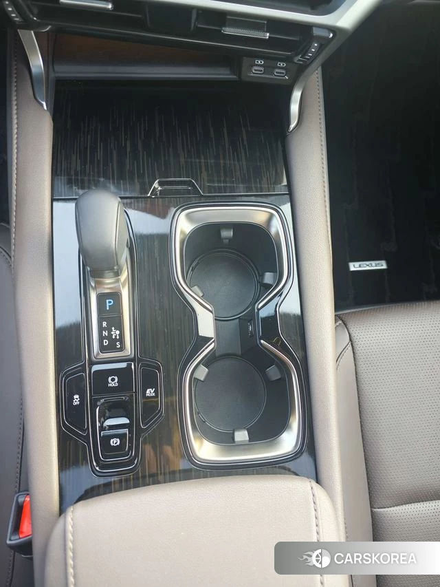 Lexus RX id 4366203 из Китая 8