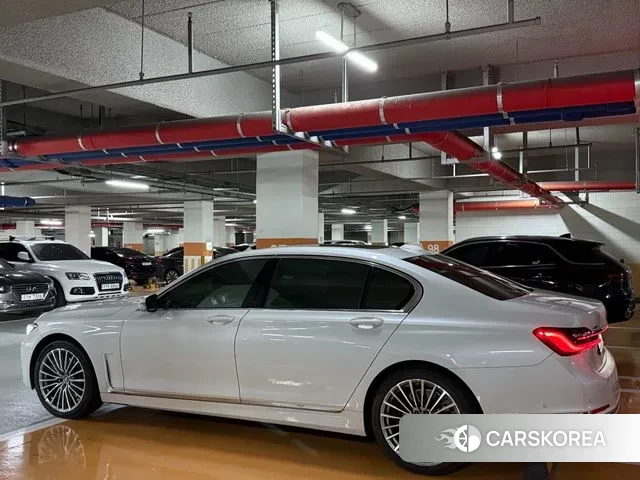 BMW 7 Series (G11) id 3439264 из Кореи 13