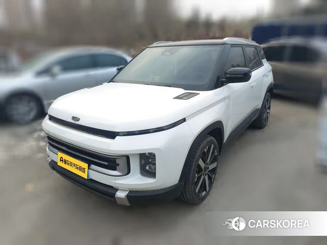 Geely Automobile Geely ICON 2024 Белый из Китая, фото 3