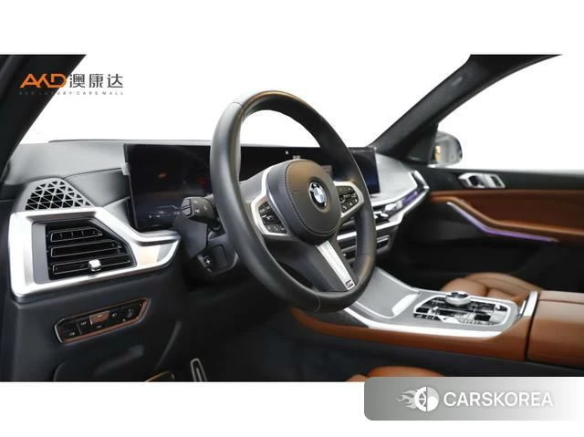 BMW X7 2023 Черный из Китая, фото 4