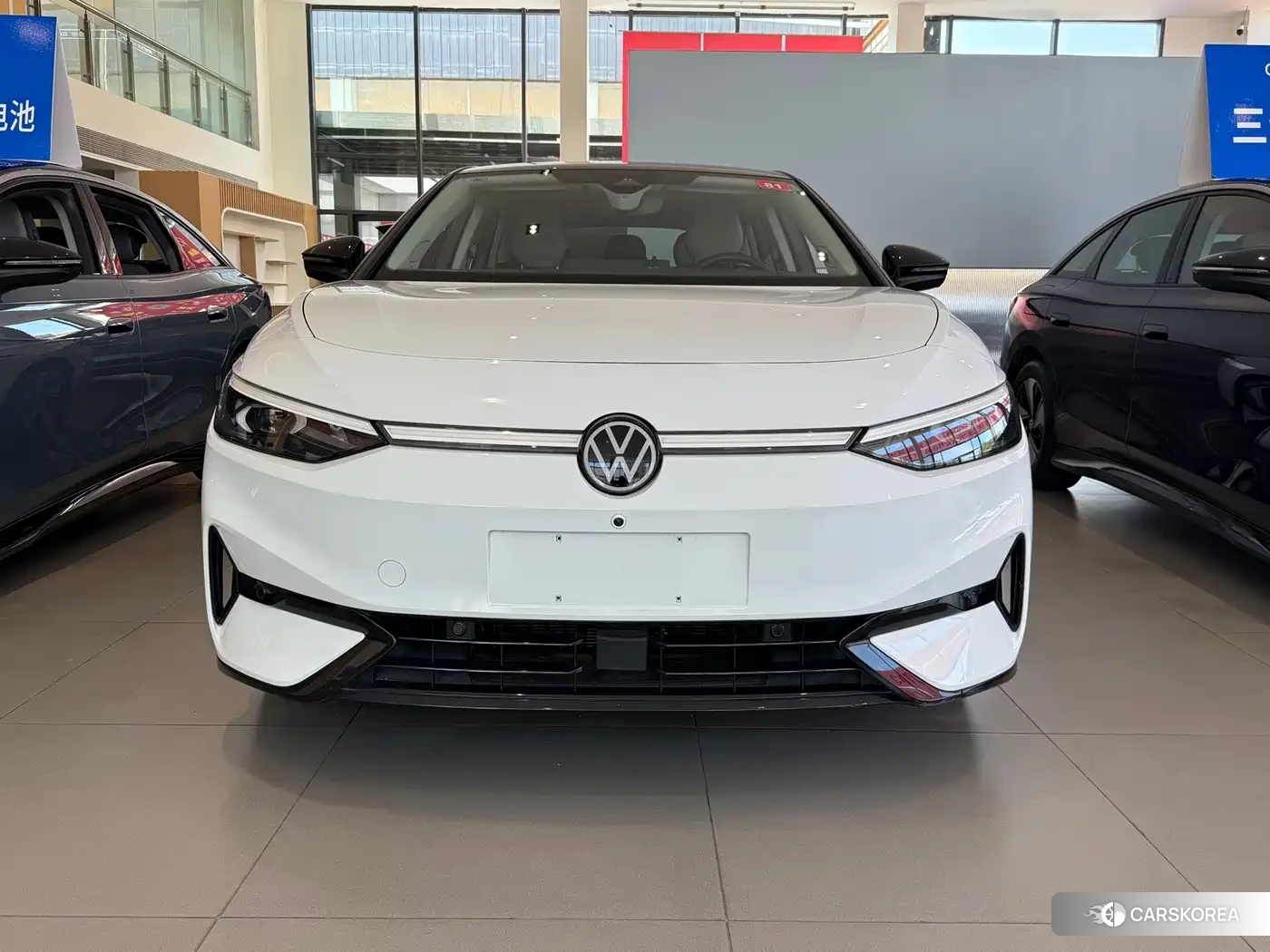 Volkswagen ID.7 VIZZION 2024 Белый из Китая, фото 6