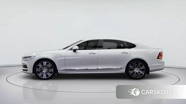 Volvo S90 2024 Белый из Кореи, фото 3