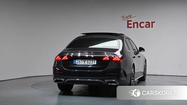 Mercedes-Benz E-Class W214 id 4291852 из Кореи 23
