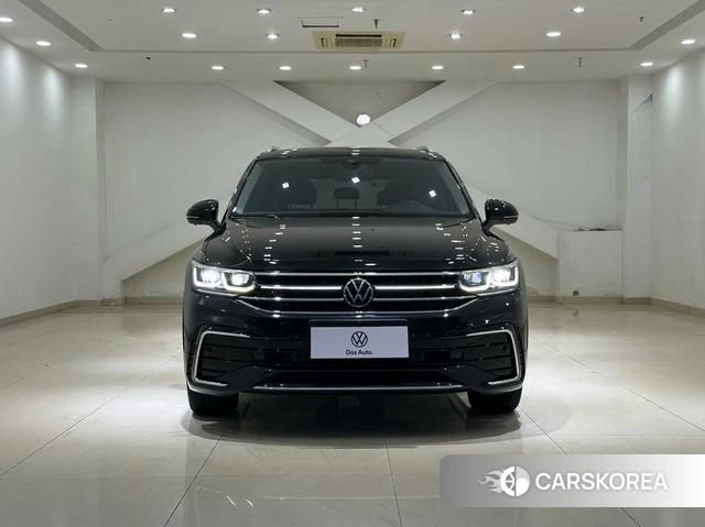 Volkswagen Tiguan L id 4365971 из Китая 9
