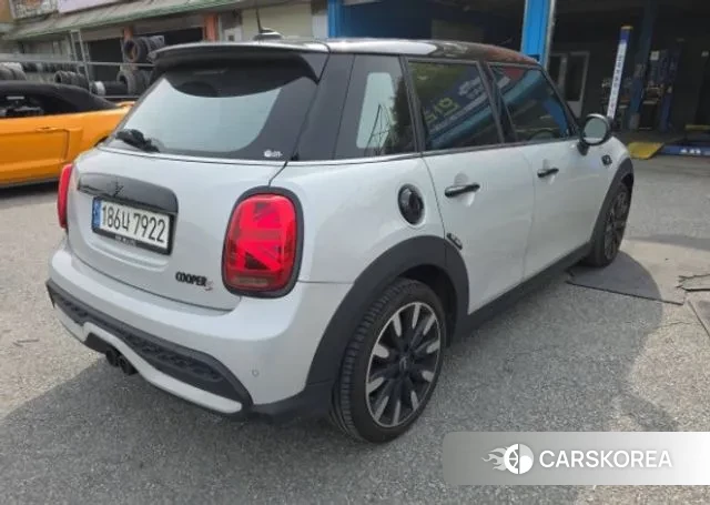 Mini Cooper S id 3338872 из Кореи 13