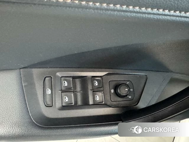 Volkswagen Tuyue id 4263117 из Китая 10