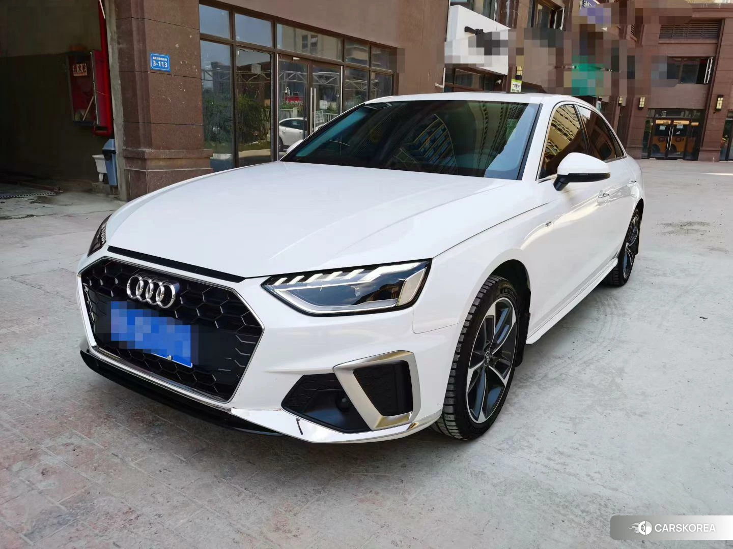 Audi A4L 2021 Белый из Китая, фото 3