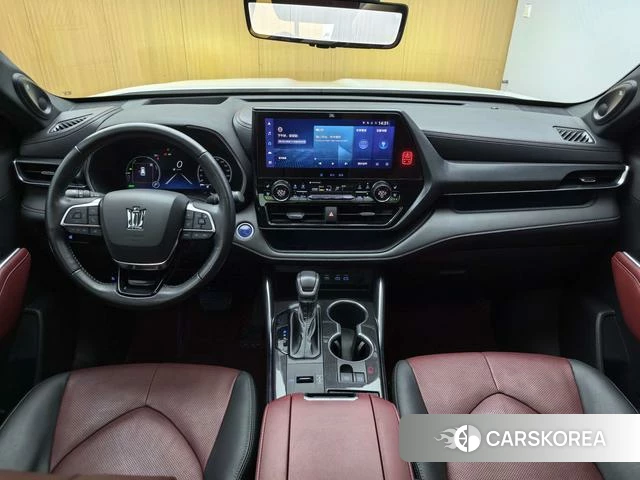 Toyota Crown Lufang id 4321306 из Китая 15