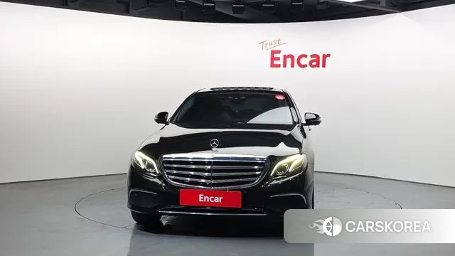 Mercedes-Benz E-Class W213 id 3627309 из Кореи 13