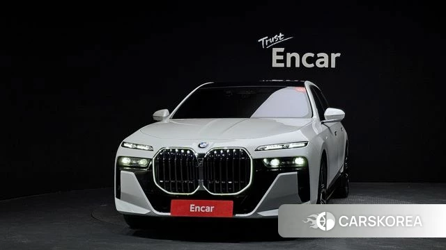 BMW 7 Series (G70) id 4354164 из Кореи 13