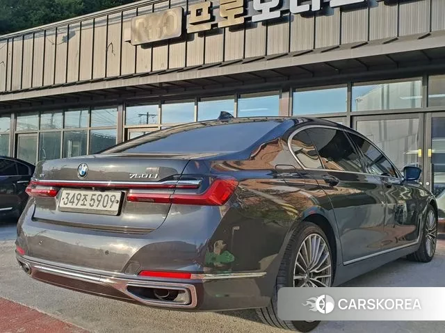 BMW 7 Series (G11) id 3055021 из Кореи 7