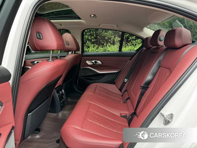 BMW 3 series id 4380377 из Китая 11