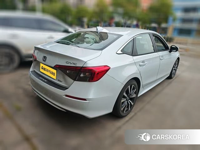 Honda Civic 2024 Белый из Китая, фото 3
