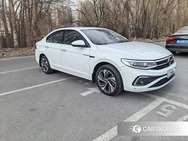 Volkswagen Bora id 4297925 из Китая 14
