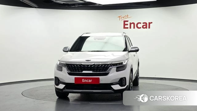 Kia Seltos id 4785121 из Кореи 13