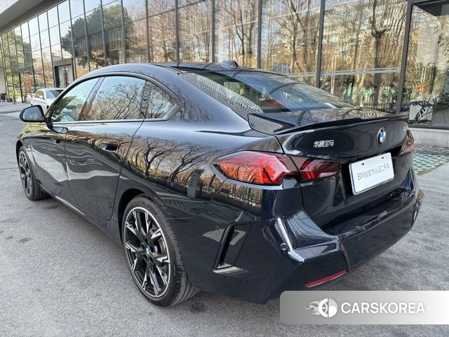 BMW 2 series 2025 Черный из Китая, фото 3