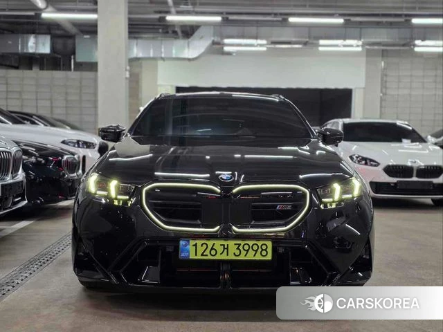 BMW M5 (G90) 2025 Черный из Кореи, фото 3