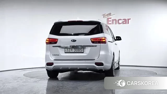 Kia The New Carnival id 3742561 из Кореи 13