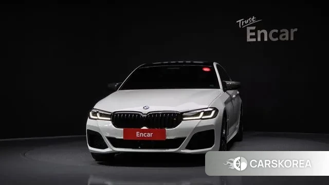 BMW 5 Series (G30) id 3395979 из Кореи 13