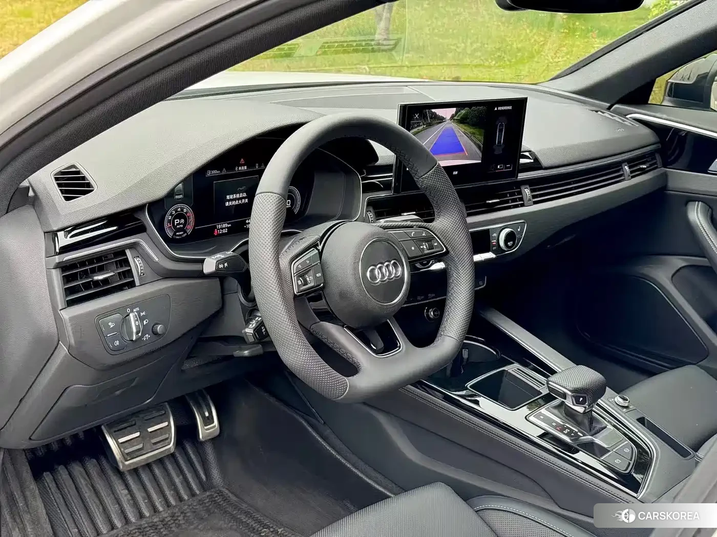 Audi A4L 2025 Белый из Китая, фото 4