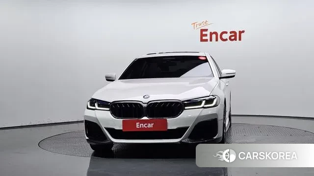 BMW 5 Series (G30) id 3059682 из Кореи 13