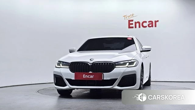 BMW 5 Series (G30) id 4688508 из Кореи 23