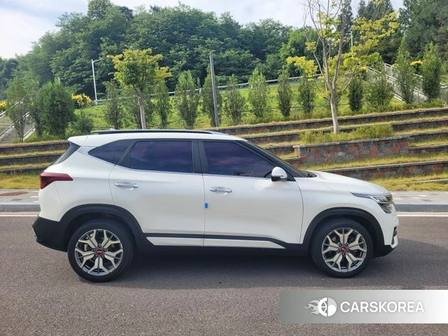Kia Seltos id 4513194 из Кореи 8
