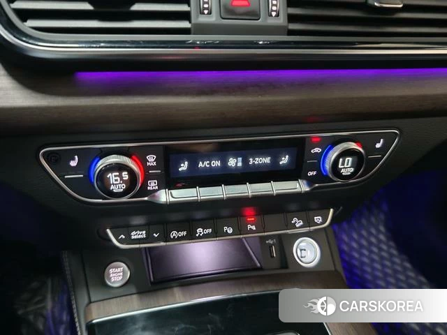 Audi Q5L id 4329204 из Китая 9