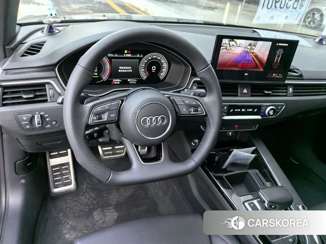 Audi A4L 2024 Темно-серый из Китая, фото 3