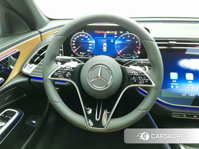 Mercedes-Benz E-class id 4272452 из Китая 18
