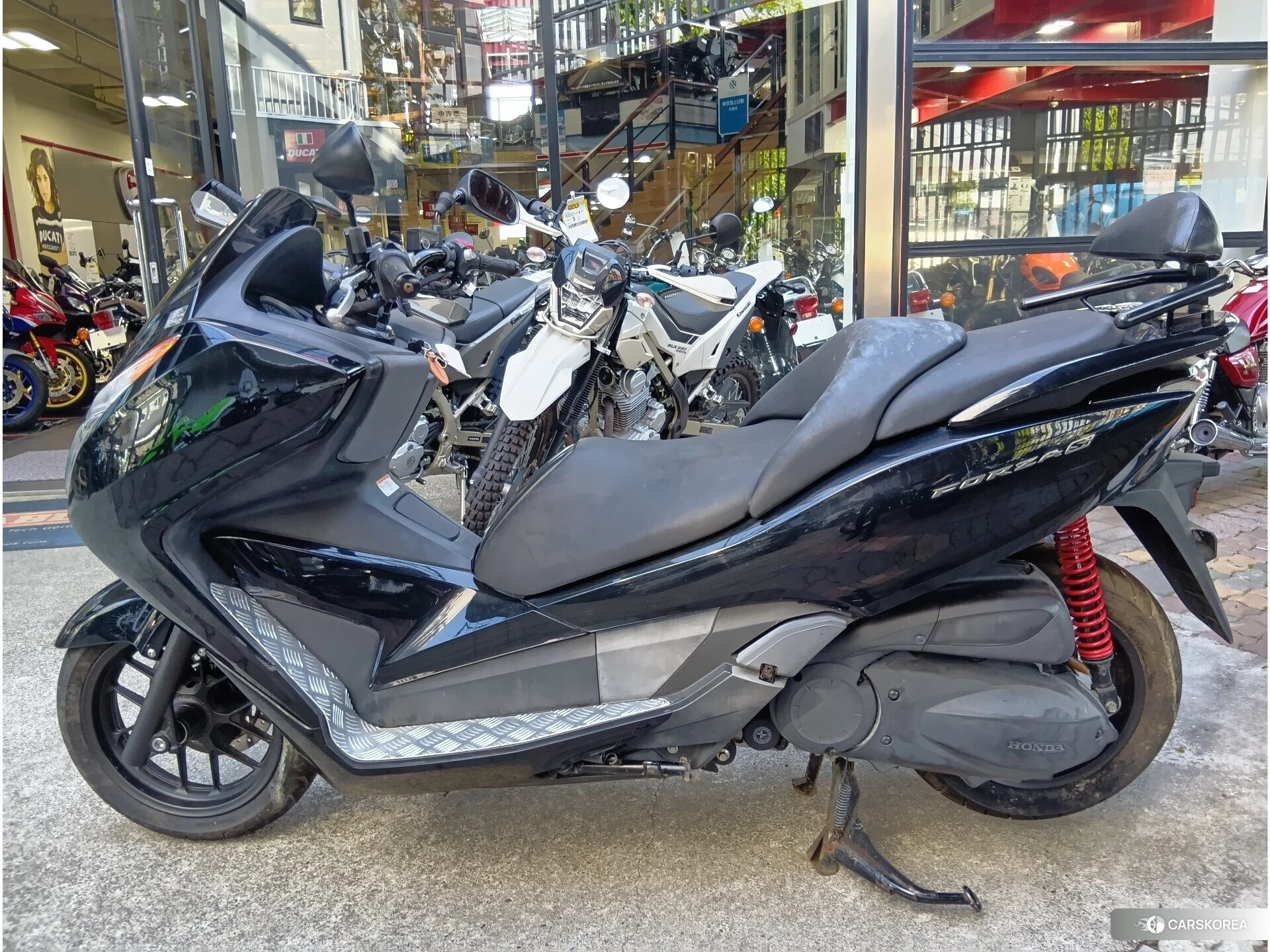 Проданный Honda FORZA ABS id 4184785 из Японии, фото 2