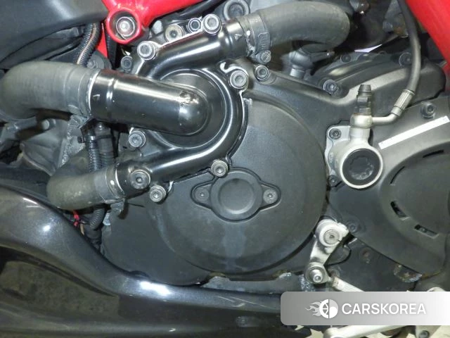 Engine photo