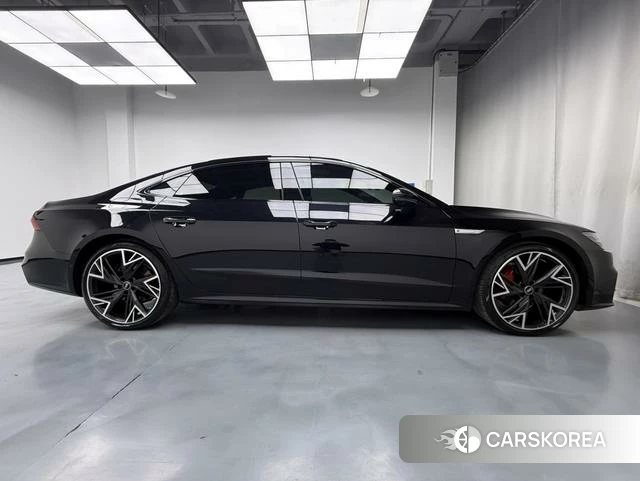 Audi A7L id 4216852 из Китая 15
