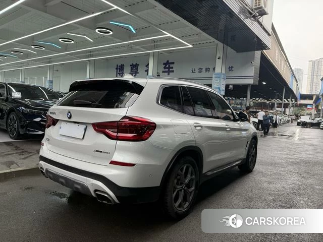 BMW X3 id 4275929 из Китая 16