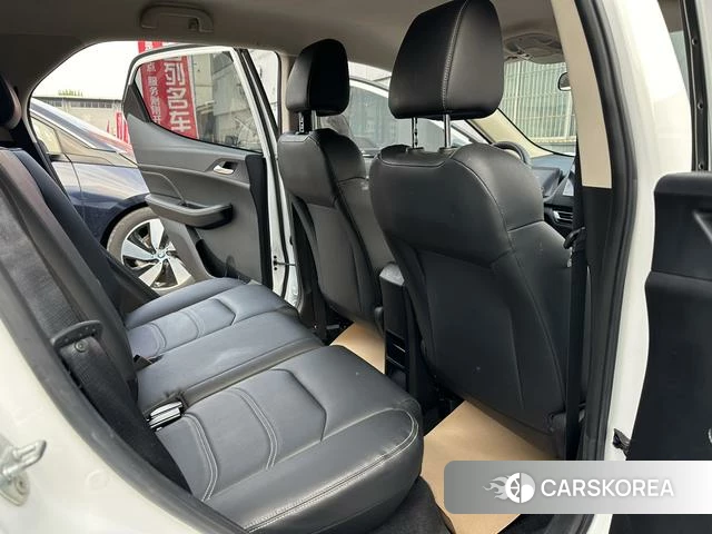 BYD Yuan EV 2020 Белый из Китая, фото 3