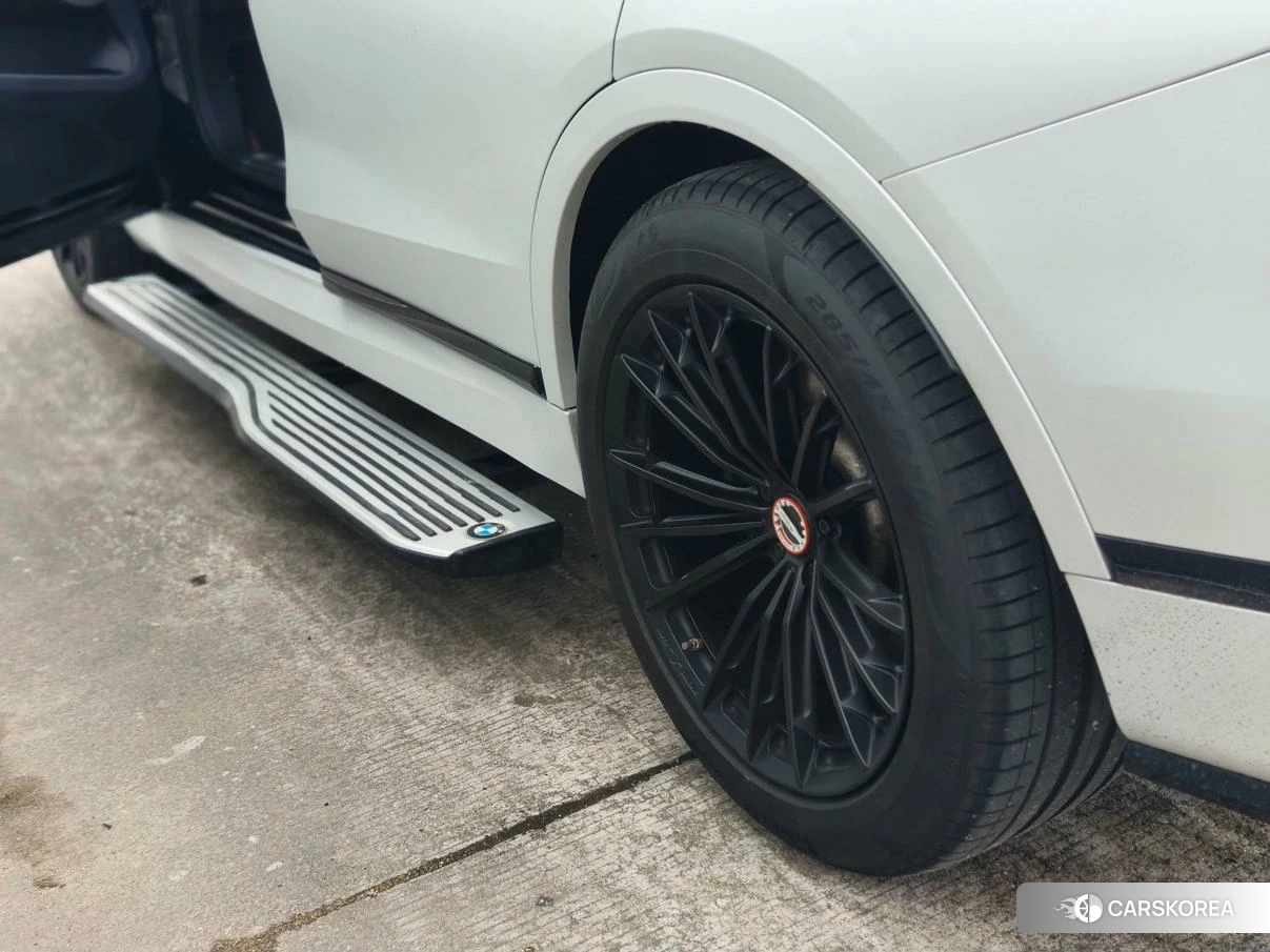 BMW X7 2021 Белый из Китая, фото 3