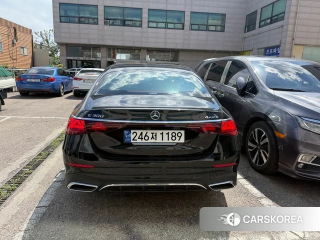 Mercedes-Benz E-Class W214 2025 Черный из Кореи, фото 3