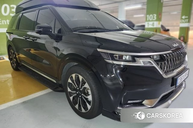Kia Carnival 4th generation 2022 Черный из Кореи, фото 3