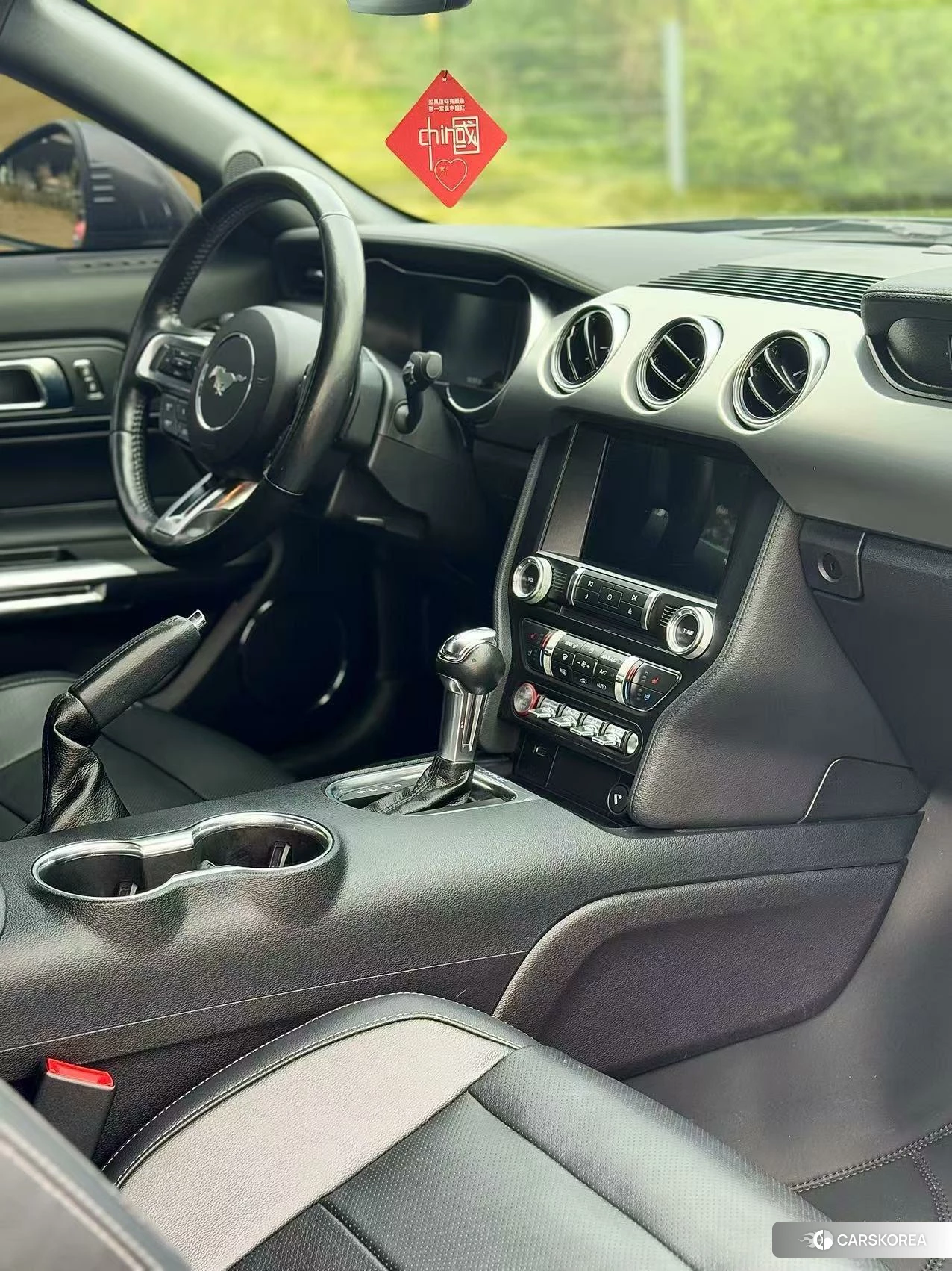Ford Mustang 2020 Темно-серый из Китая, фото 3