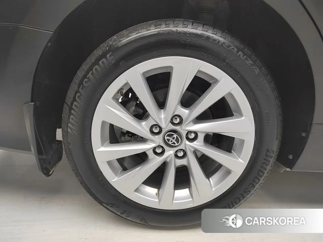 Toyota Camry id 4291375 из Китая 8