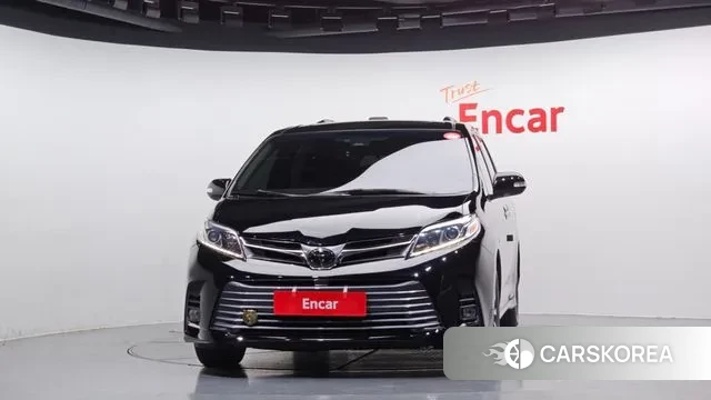 Toyota Sienna id 3061007 из Кореи 13