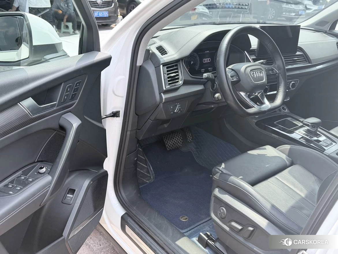 Audi Q5L 2021 Белый из Китая, фото 6
