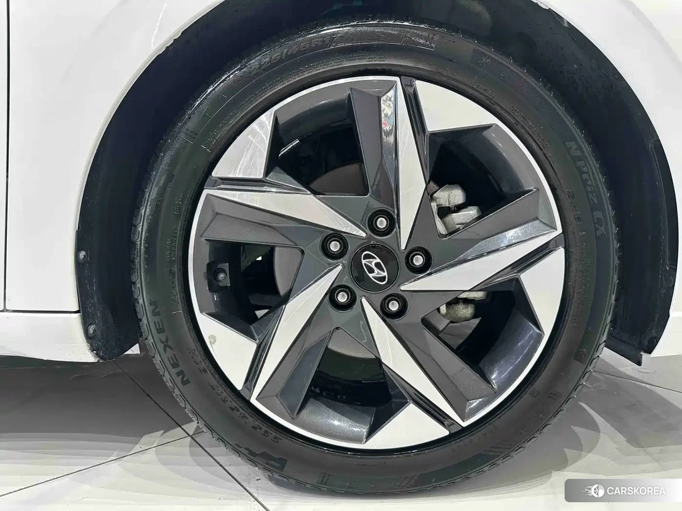 Hyundai Elantra id 4659720 из Китая 13