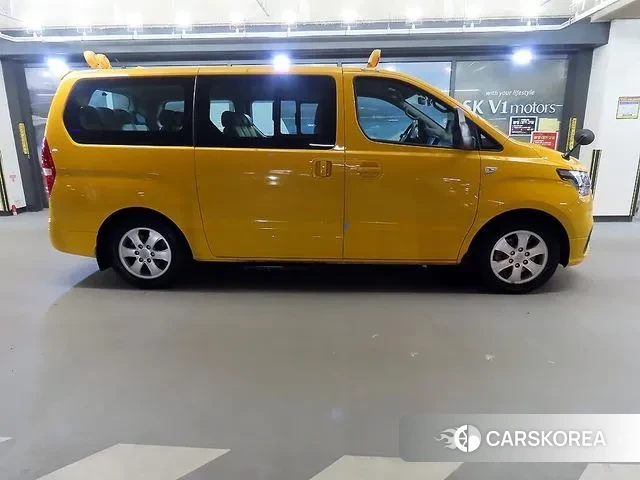 Hyundai The New Grand Starex id 3647049 из Кореи 12