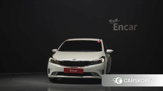 Kia The New K3 id 3873895 из Кореи 13