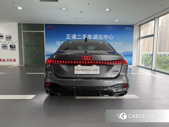 Audi A5L id 4255934 из Китая 20