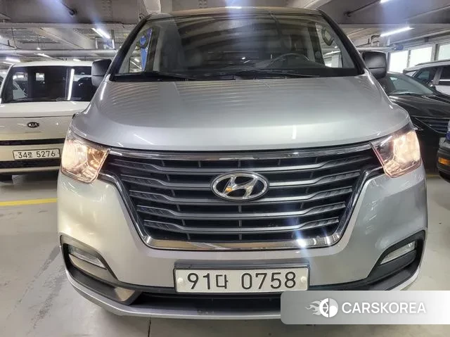 Hyundai The New Grand Starex id 3778758 из Кореи 13