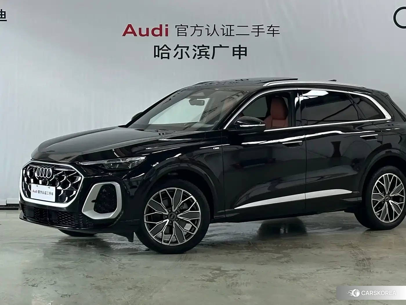 Audi Q5L id 4538837 из Китая 13